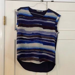 Halogen Top XS n”Navy Blue Cream & Brown stripes.  Good condition